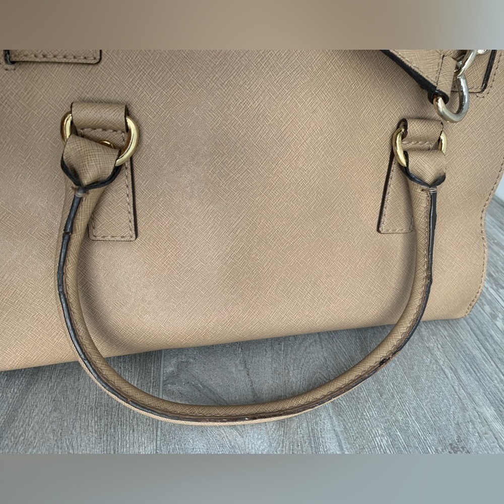 Michael Kors Hamilton Beige Saffiano Leather Satchel, Gold Chain Accent and Lock - Picture 9 of 15